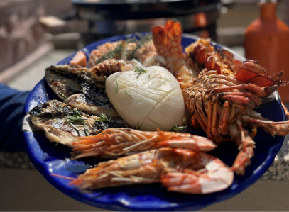 Grigliata di mare gourmet con i prodotti in promo