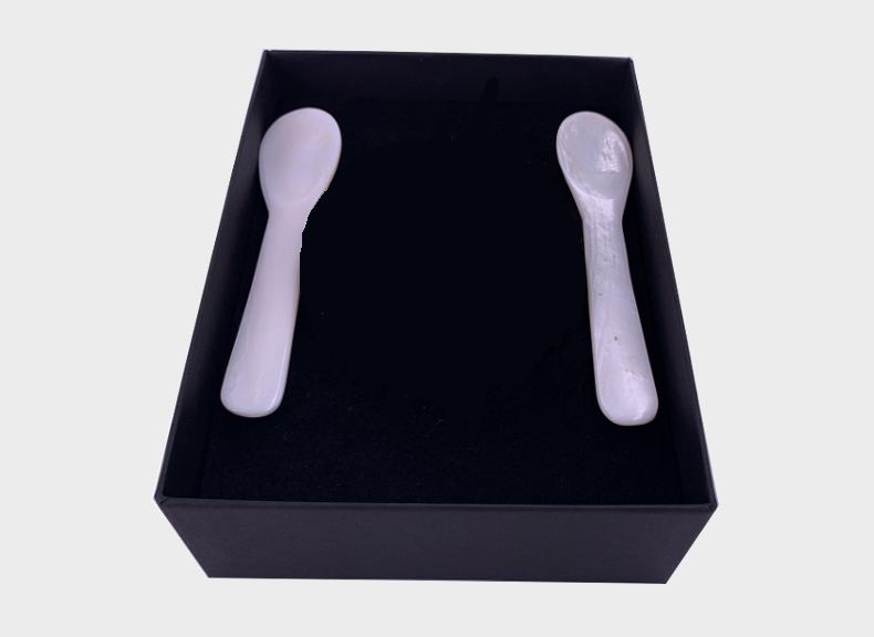 2 cucchiaini da caviale fatti a mano Perle MOP 12 x 2,5 cm colore: Beige con manico rotondo per caviare 